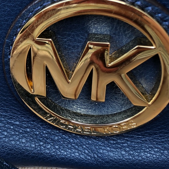 💟 Michael Kors Wristlet Small Shoulder Bag ECU - Picture 6 of 8